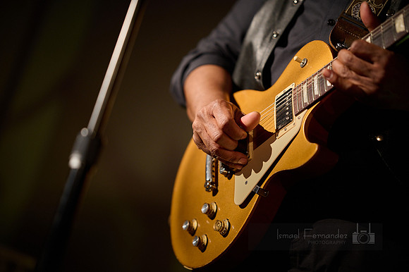 Bobby Bryan Trio 042